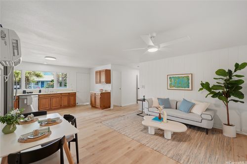 1225 Ulupii St, Kailua, HI, 96734-4304 | Card Image