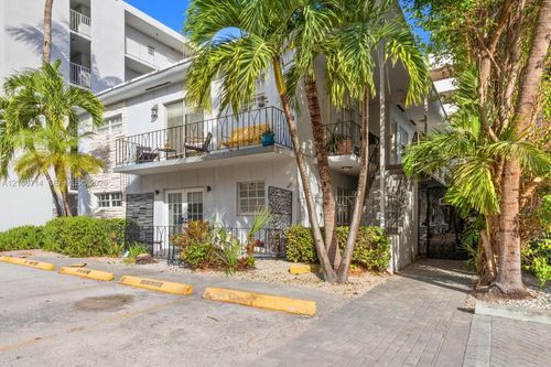 15-1611 West Ave, Miami Beach, FL, 33139-2305 | Card Image