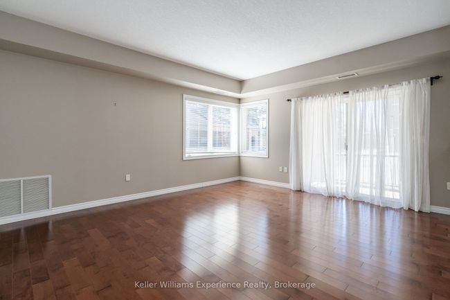 101 - 19B Yonge St N, Condo with 2 bedrooms, 2 bathrooms and 1 parking in Elmvale ON | Image 10