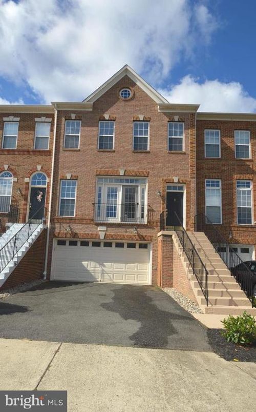 24600 Siltstone Sq, STONE RIDGE, VA, 20105-3001 | Card Image