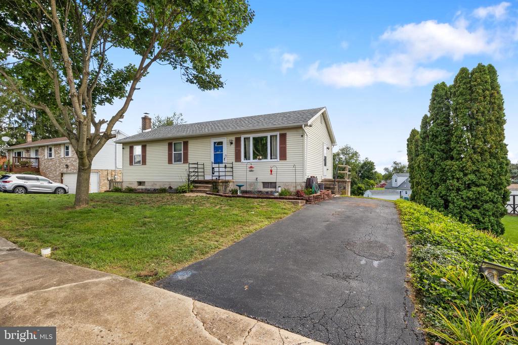 Stony Ln, Dover, PA 17315