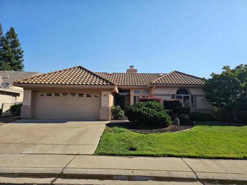 209 Clearview Ct, Roseville, CA, 95747-8313 | Card Image