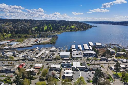 unit-301-6219 Ne 181st St, Kenmore, WA, 98028-9426 | Card Image