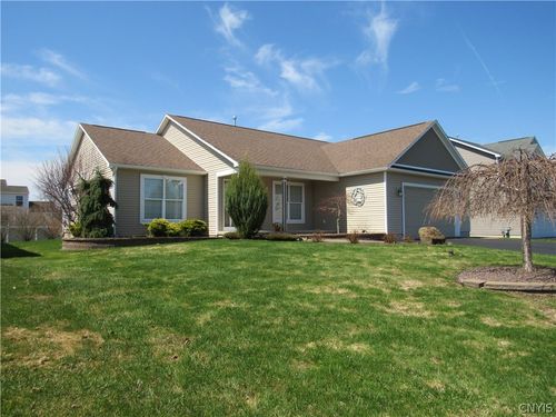 8706 Lavender Ln, Cicero, NY, 13039-8957 | Card Image