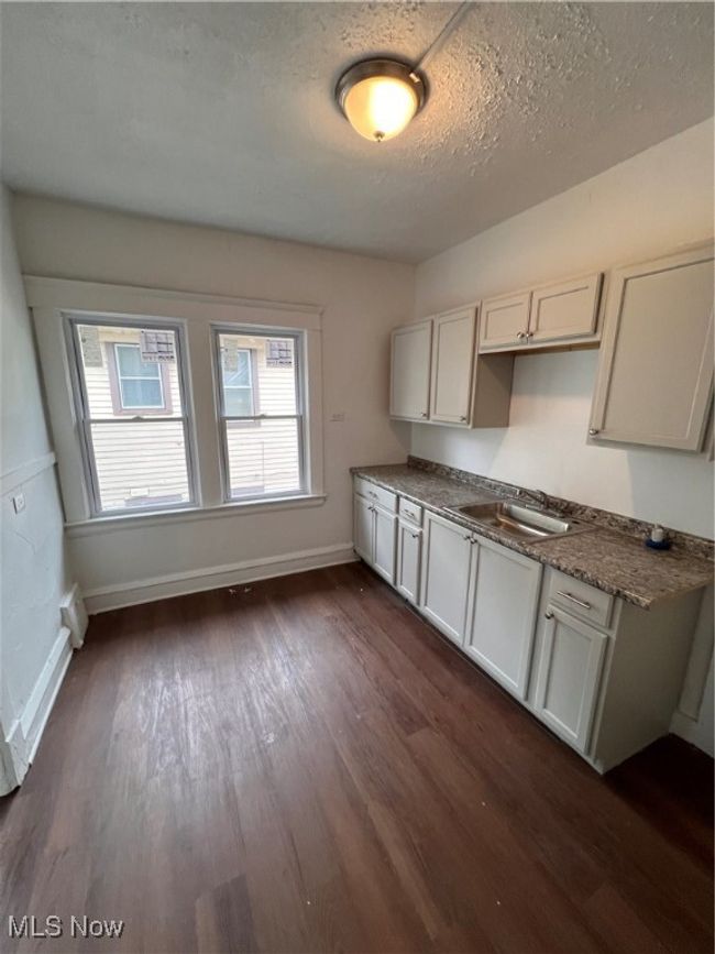 UP - 12004 Cromwell Ave, Home with 4 bedrooms, 1 bathrooms and null parking in Cleveland OH | Image 4
