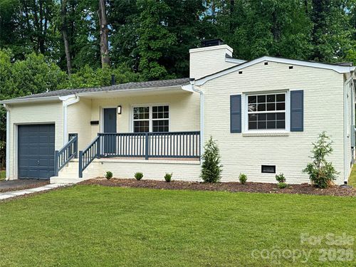 4065 Hiddenbrook Dr, Charlotte, NC, 28205-7231 | Card Image