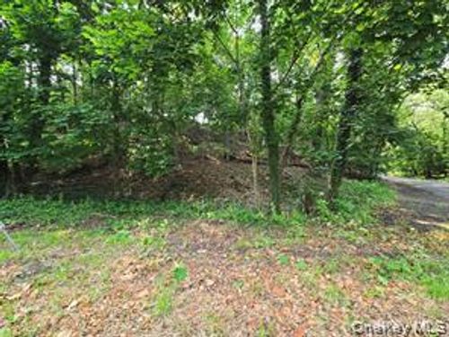 lot Valley Avenue, Huntington, NY, 11768 | Card Image