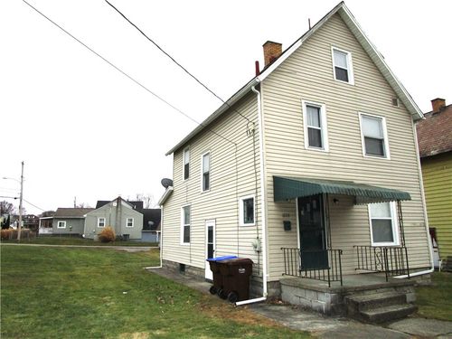 1228 N Sharpsville Ave, Sharon, PA, 16146-2445 | Card Image