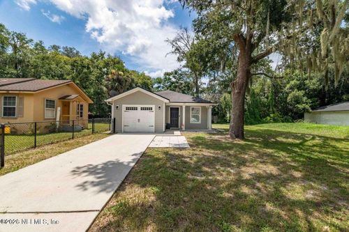 9124 Adams Ave, JACKSONVILLE, FL, 32208-2206 | Card Image