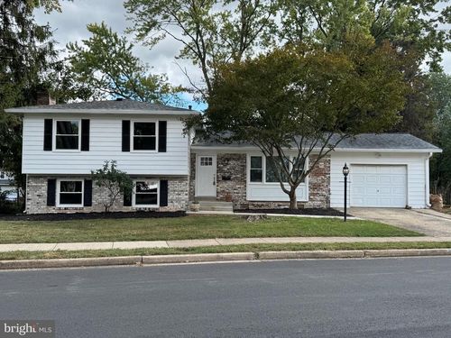 9732 Copeland Dr, MANASSAS, VA, 20109-3208 | Card Image