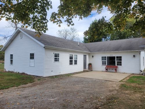 10270 N Reynolds Ln, Mount Vernon, IL, 62864-6522 | Card Image