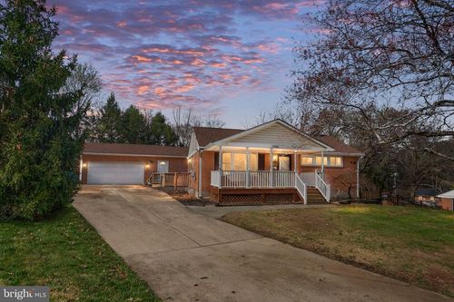 6306 Tracey Ct, ALEXANDRIA, VA, 22310-2920 | Card Image