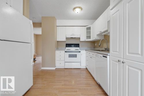1193 Hooke Rd Nw, Edmonton, AB, T5A4A5 | Card Image