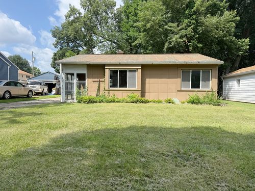2113 22 1/2 Ave, Rock Island, IL, 61201-4520 | Card Image