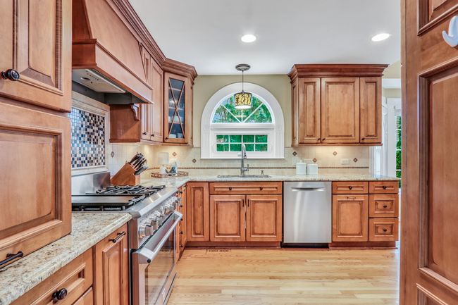 4461 Longmeadow Dr, House other with 4 bedrooms, 4 bathrooms and 3 parking in Gurnee IL | Image 16