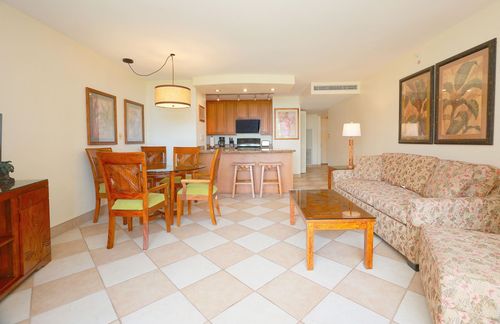 435-3445 Lower Honoapiilani Rd, Lahaina, HI, 96761-9414 | Card Image