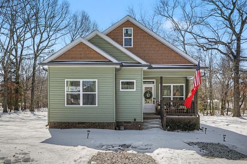 169 Duke Rd, Dickson, TN, 37055-4212 | Card Image