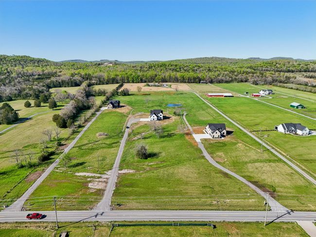 3233 E Jefferson Pike, House other with 4 bedrooms, 5 bathrooms and 3 parking in Lascassas TN | Image 89
