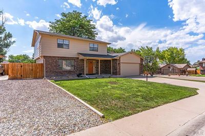 1 Strawflower Court, House other with 5 bedrooms, 1 bathrooms and 2 parking in Pueblo CO | Image 2