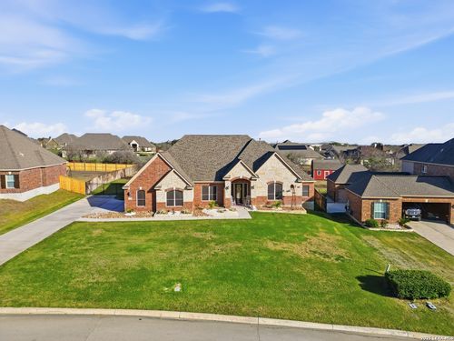 239 Sittre Dr, Castroville, TX, 78009-3452 | Card Image