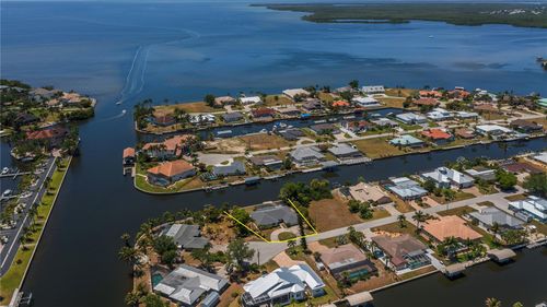 137 Sinclair Street Se, PORT CHARLOTTE, FL, 33952 | Card Image