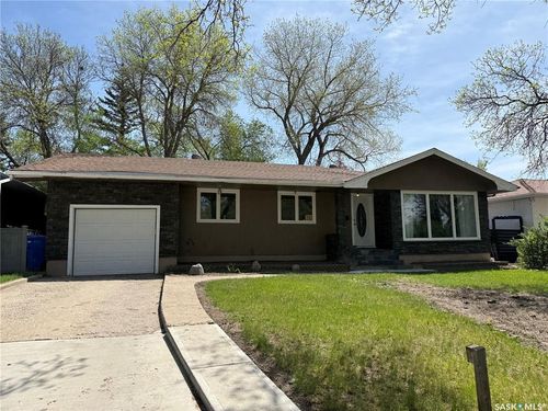 25 Calder Crescent, Regina, SK, S4S4A5 | Card Image