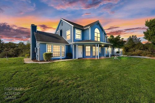 3552 Sweetwater Trl, Cool, CA, 95614-2502 | Card Image