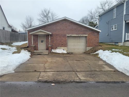 1824 8th St, Beaver Falls, PA, 15010 | Card Image