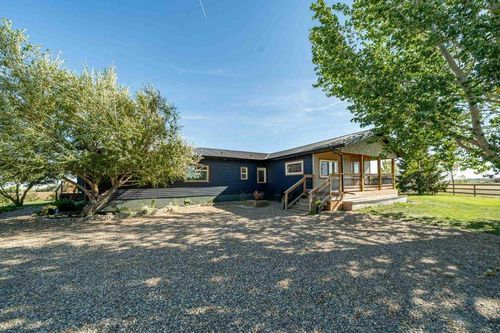 12323 Range Road 74, Rural Cypress County, AB, T1A7G8 | Card Image