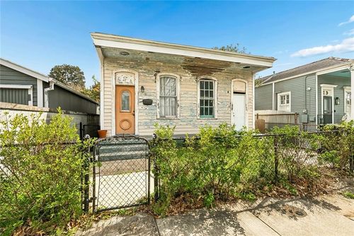 3608 10 Constance Street, New Orleans, LA, 70115 | Card Image