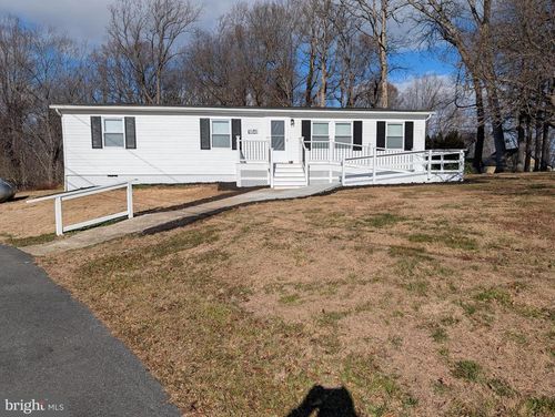 18540 Brooke Rd, Sandy Spring, MD, 20860-1407 | Card Image