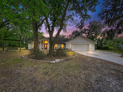 8402 Southwood Pines Street, Lithia, FL, 33547 | Card Image