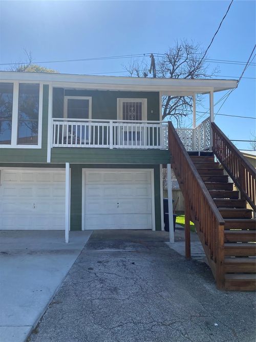 d-8220 Glenview Dr, Houston, TX, 77017-3742 | Card Image