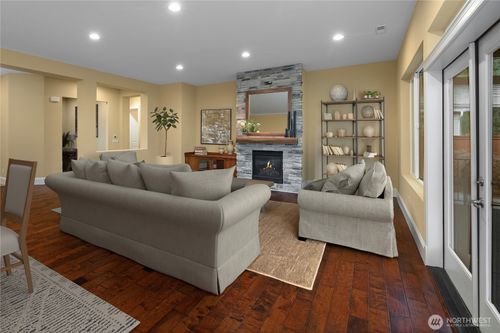 8265 Orcas Loop Ne, Lacey, WA, 98516-6644 | Card Image