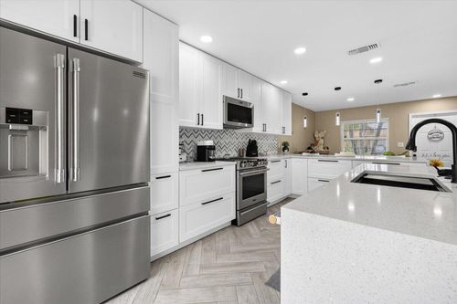 3367 Commodore Ct, West Palm Beach, FL, 33411-6481 | Card Image