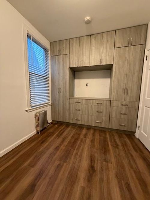 1-222 78th St, North Bergen, NJ, 07047 | Card Image