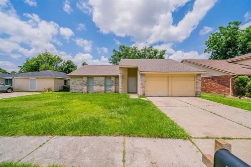 3614 Cheaney Dr, Houston, TX, 77066-4834 | Card Image