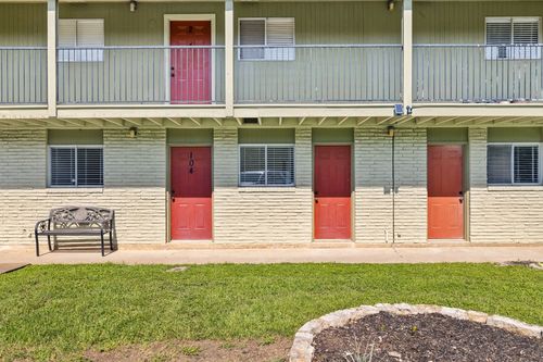 apt-104-806 E 13th St, Georgetown, TX, 78626-7001 | Card Image