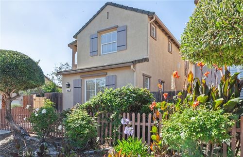 843 Orchid Ln, Santa Maria, CA, 93455-1372 | Card Image