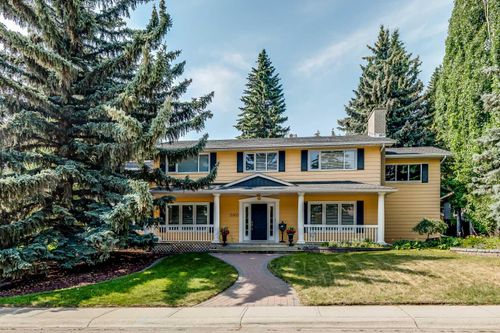 2003 Bay Shore Rd Sw, Calgary, AB, T2V3M4 | Card Image