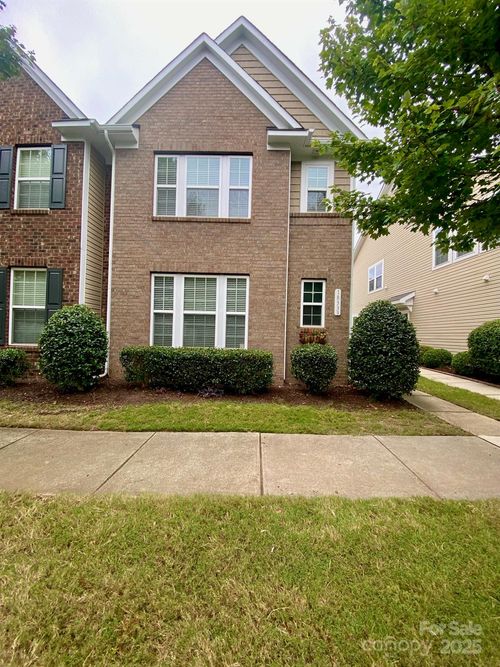 18333 The Commons Blvd, Cornelius, NC, 28031-7136 | Card Image
