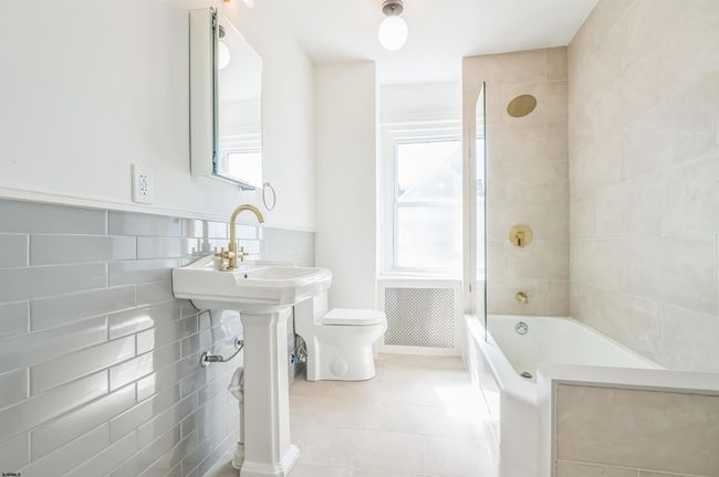3 N Surrey Ave, House other with 8 bedrooms, 5 bathrooms and null parking in Ventnor City NJ | Image 22