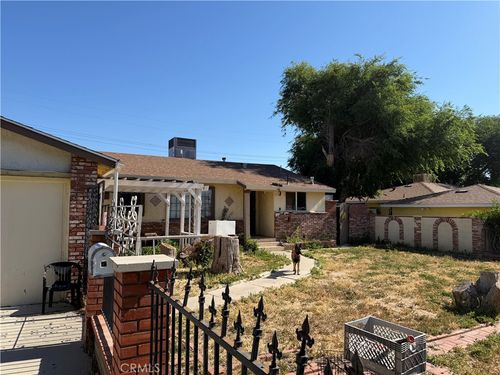 343 E Avenue R6, Palmdale, CA, 93550 | Card Image