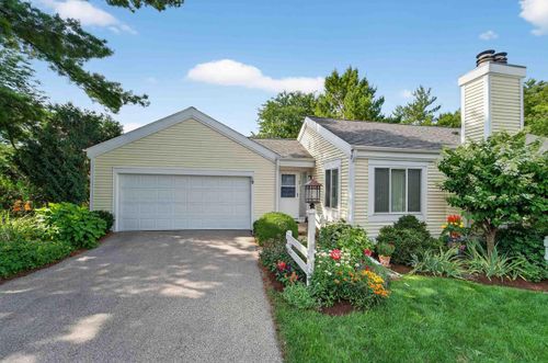 19 Sugar Maple Trl, Madison, WI, 53717-1543 | Card Image