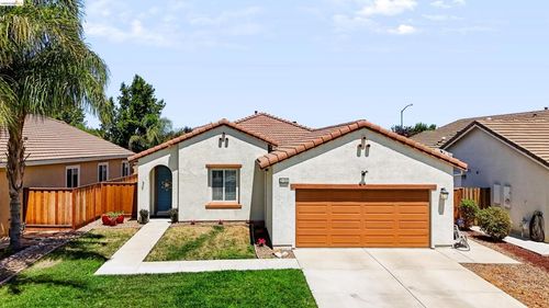 2130 Harborage Way, Oakley, CA, 94561-3537 | Card Image