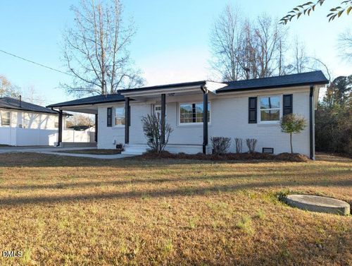 303 Stancil St, Smithfield, NC, 27577-3127 | Card Image