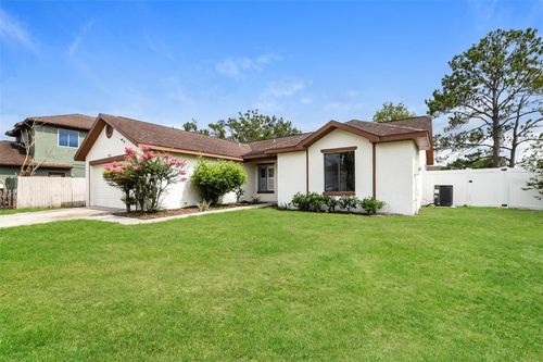 7313 Radiant Cir, ORLANDO, FL, 32810-3129 | Card Image