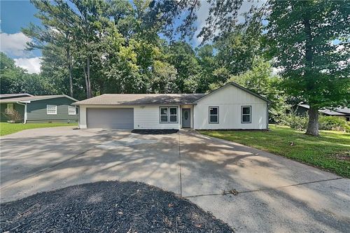3424 Hogan Dr Nw, Kennesaw, GA, 30152-2506 | Card Image