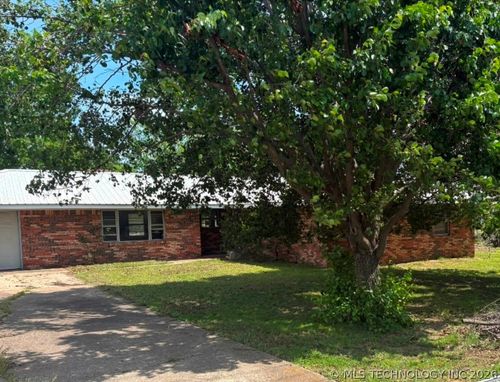 2002 A St, McAlester, OK, 74501-3006 | Card Image