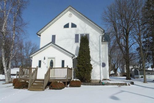 122 W Spruce Street, Abbotsford, WI, 54405 | Card Image